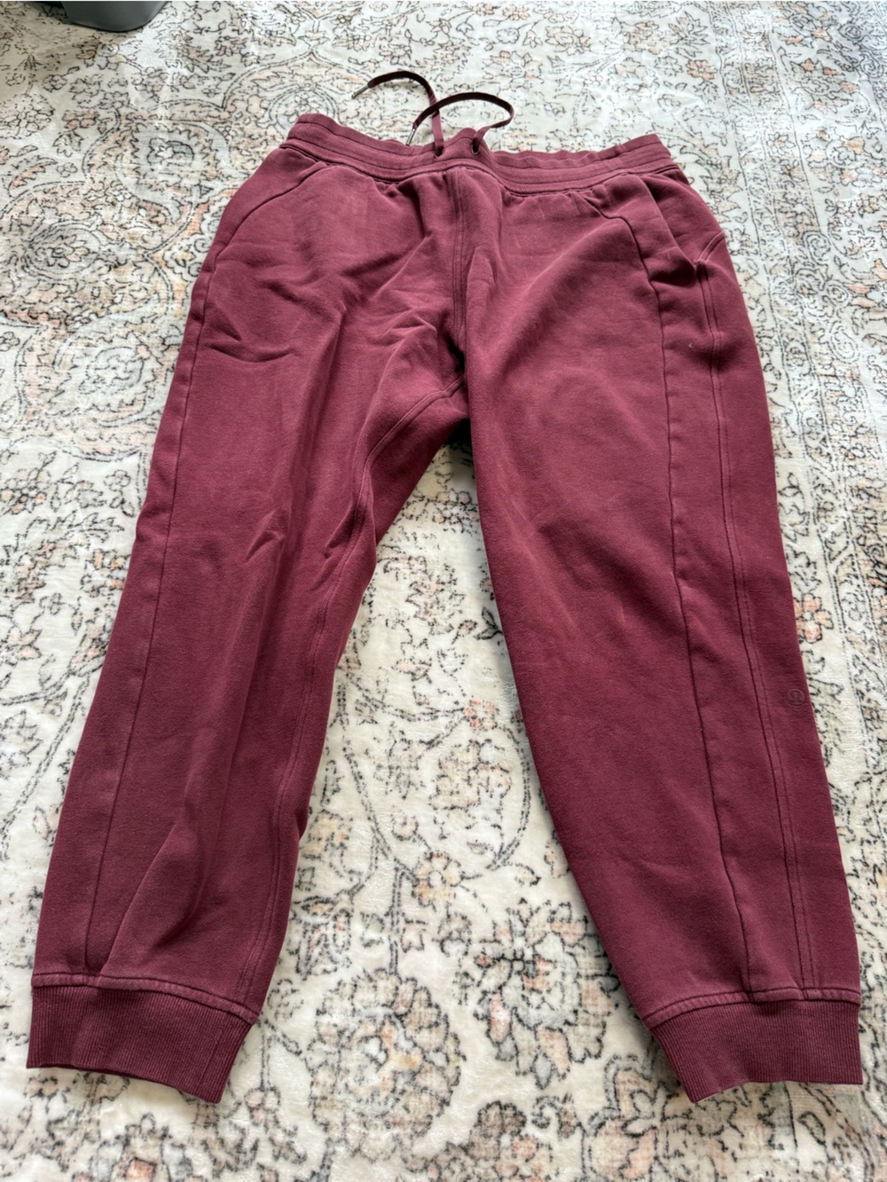 Lululemon scuba 7/8 Maroon Drawstring Jogger Pants